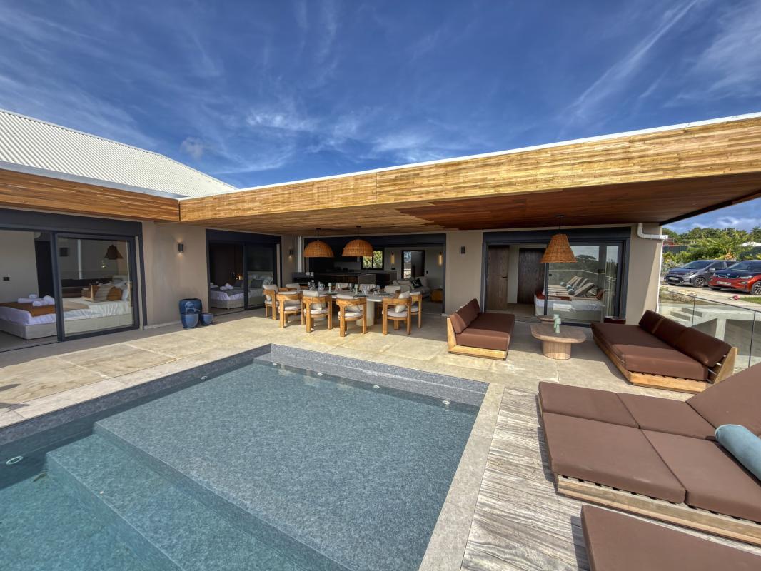 37.Location Villa piscine vue mer St François Guadeloupe_Ensemble